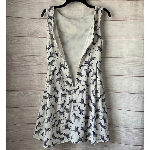 LA Soul White Sleeveless Dress with Navy Blue Zebras Short A-Line Size Small - Picture 5 of 16